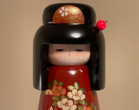 Lacquer Dolls